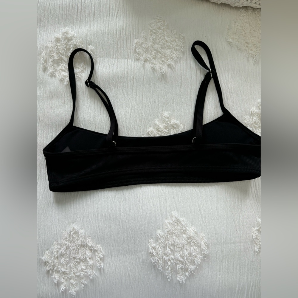 black bikini top
